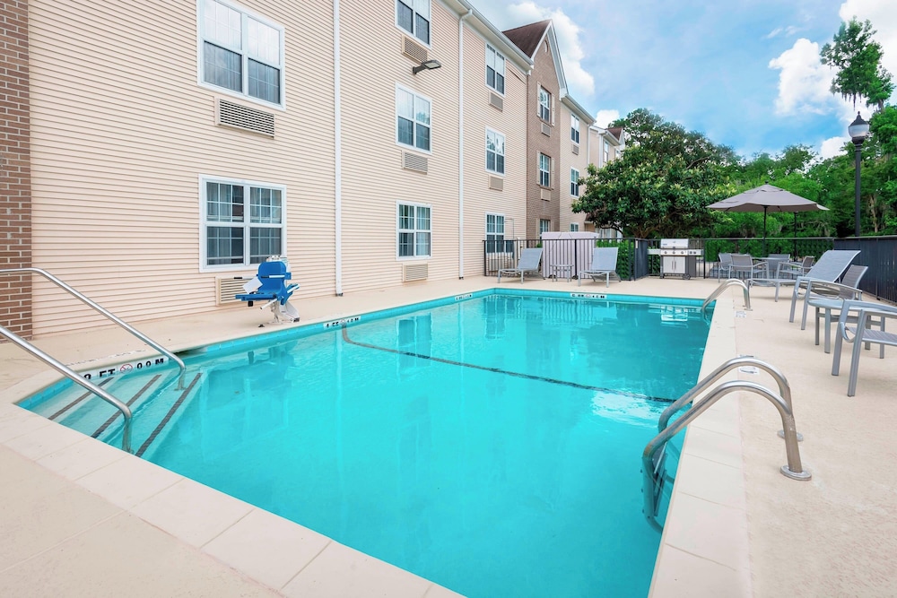 TownePlace Suites by Marriott Savannah Midtown - photo 15