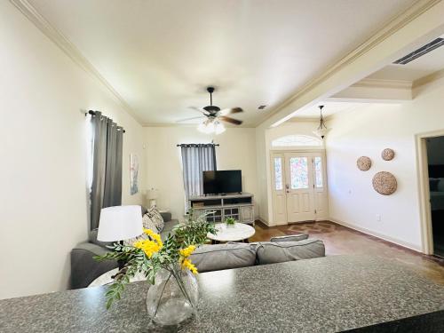 Villa 5 — 4-Star Luxury Hotel in Hammond, United States