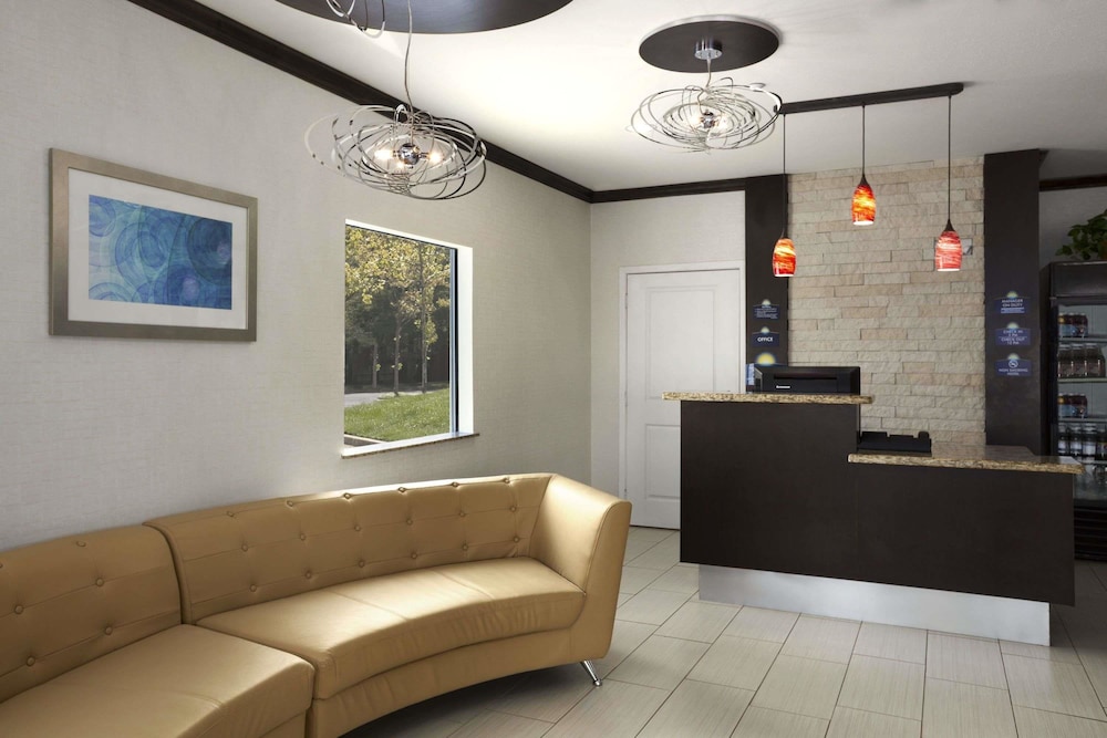 Days Inn & Suites by Wyndham Gonzales TX - photo 18