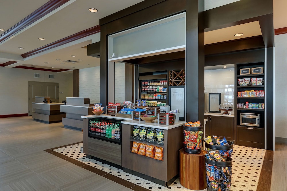 Hilton Garden Inn Indianapolis Airport - photo 42