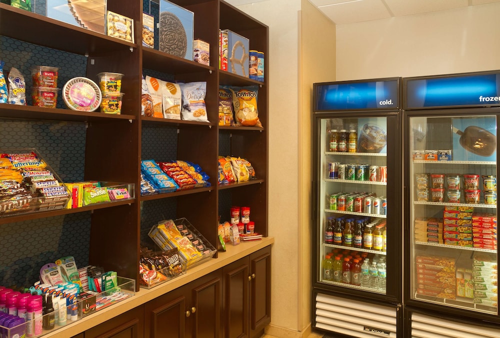 Hampton Inn Suites Jacksonville Airport - photo 48