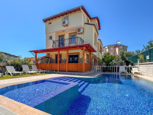 Villa Elma — 4-Star Luxury Hotel in Kusadasi, Turkey
