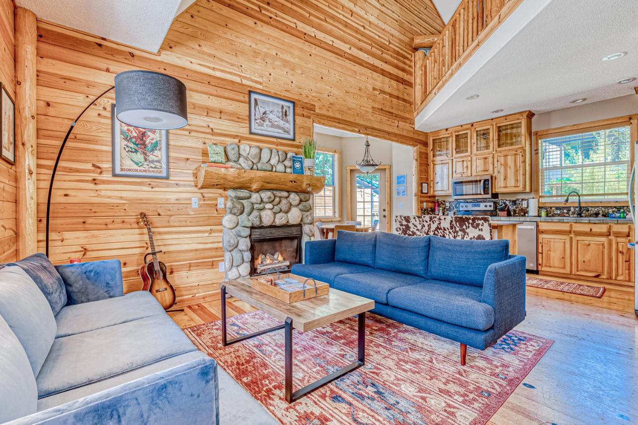 Second Chair Inn — 4-Star Luxury Hotel in Mount Hood Village, United States