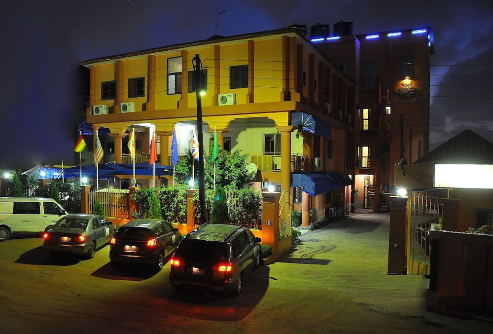 Oscarpak Royal Hotel - last minute hotel in Accra