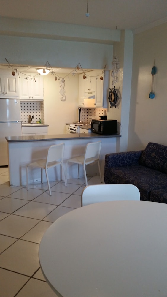 Hollywood Beach Resort One Bedroom Ocean View - photo 6