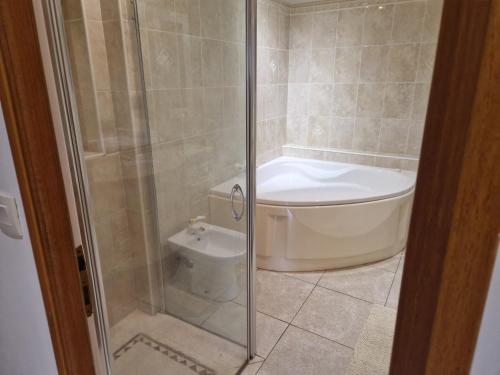 Villa plain pied avec piscine privAce 8 personnes — La Crau — photo 5