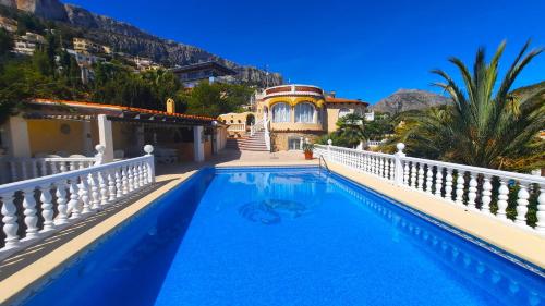 Maryvilla0257 in Calp, Spain