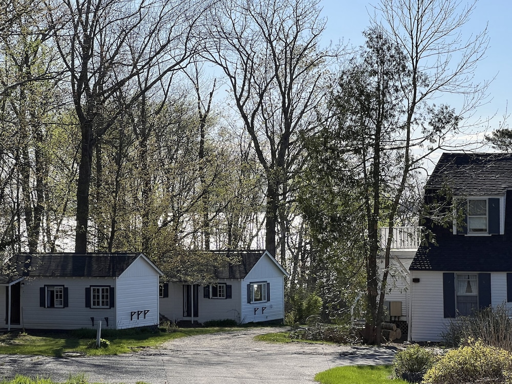 The High Tide Inn - photo 74