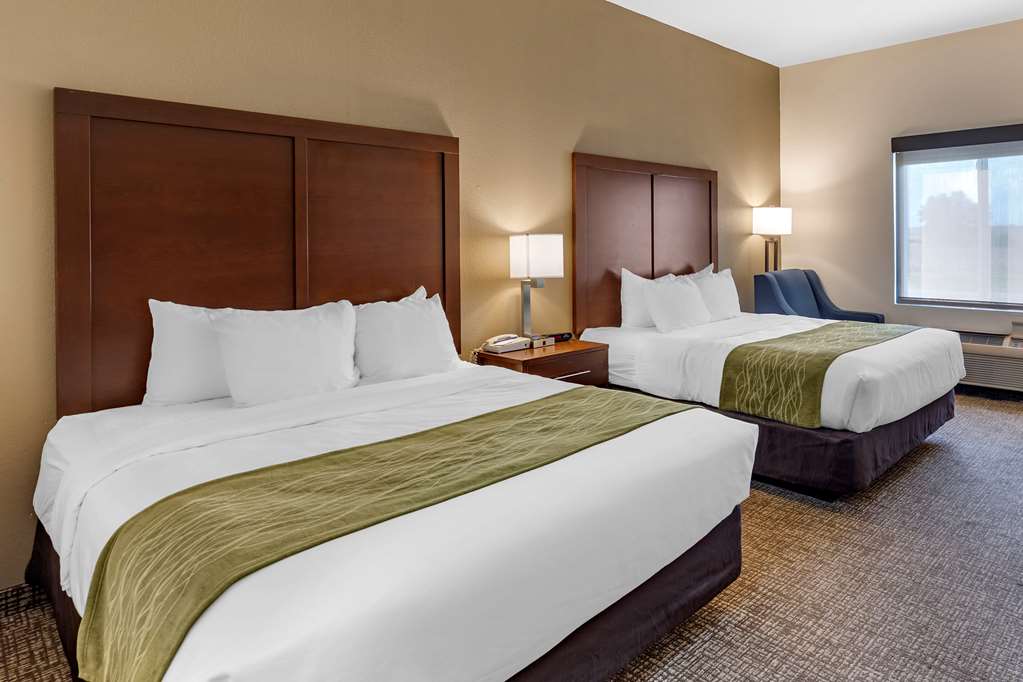 Comfort Inn & Suites Greenville I 70 - photo 16