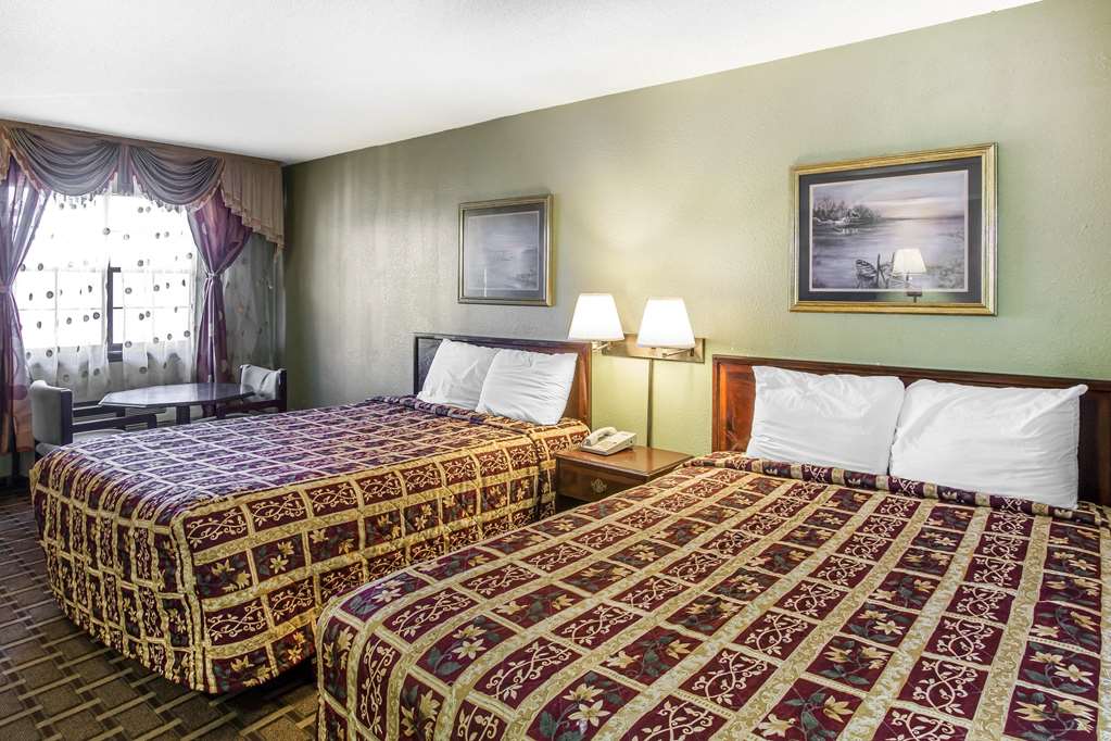 Rodeway Inn & Suites Smyrna Nashville Area - photo 18