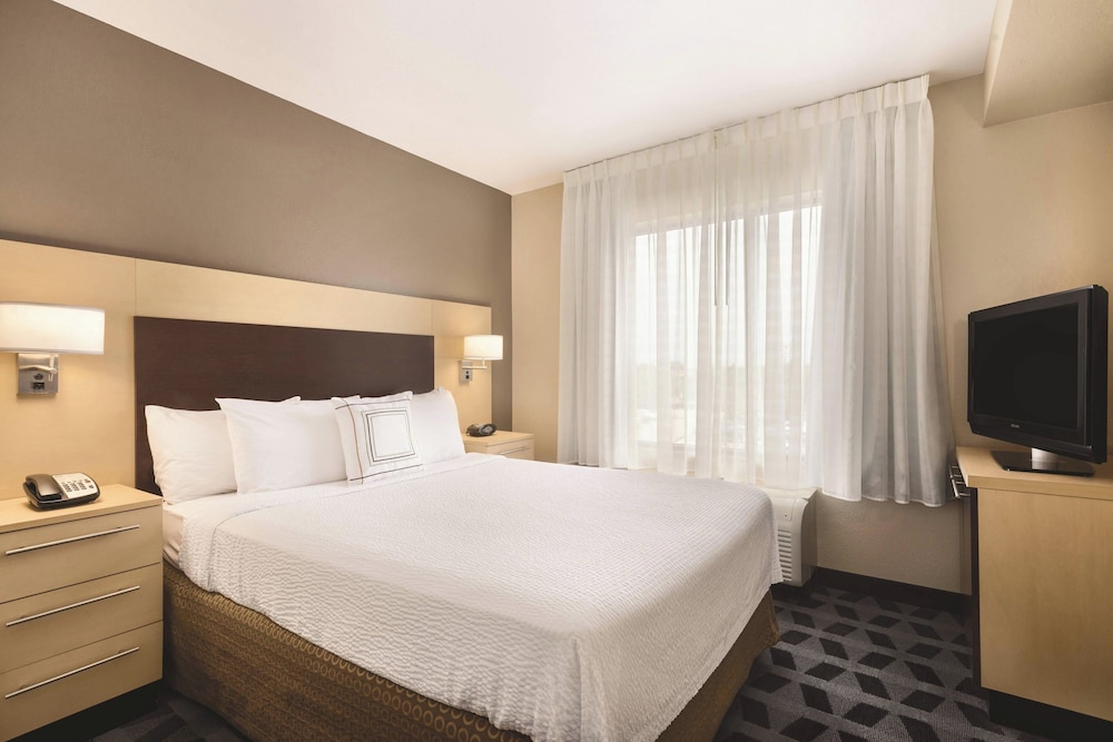 TownePlace Suites by Marriott Joliet South - photo 7