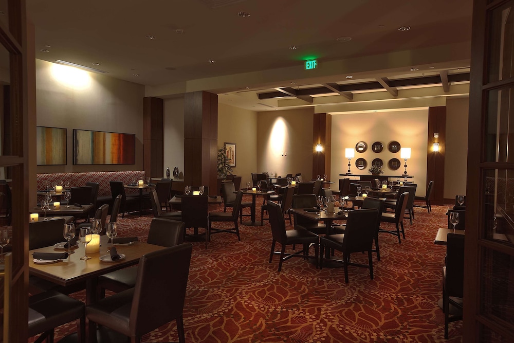 Embassy Suites Palmdale - photo 34