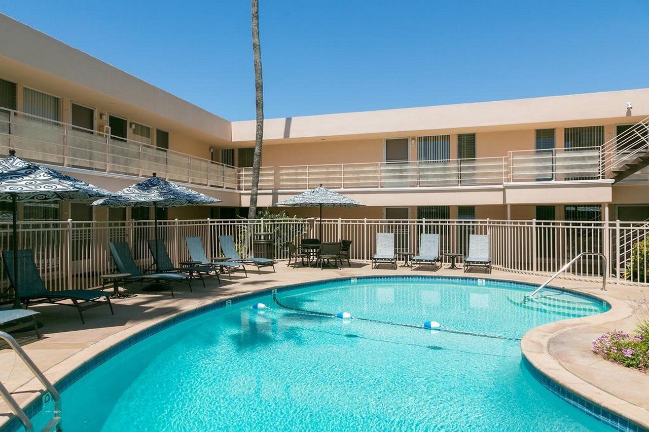 La Jolla Riviera Inn — La Jolla