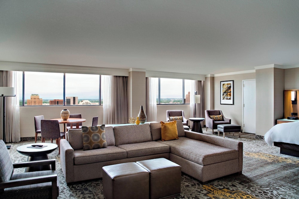Marriott San Antonio Riverwalk - photo 11