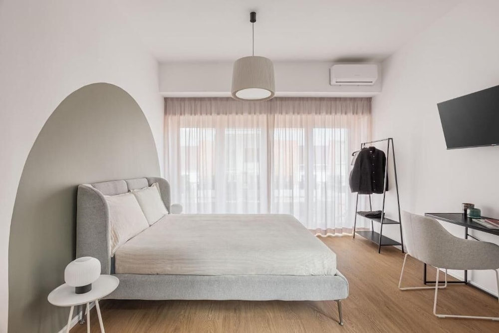4BNB Suites del Gallo — 4-Star Luxury Hotel in Rome, Italy