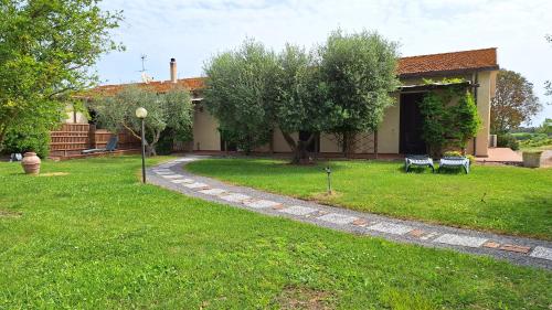 Agriturismo Tre Cerri di Zanaboni Franca — 4-Star Luxury Hotel in Orbetello, Italy