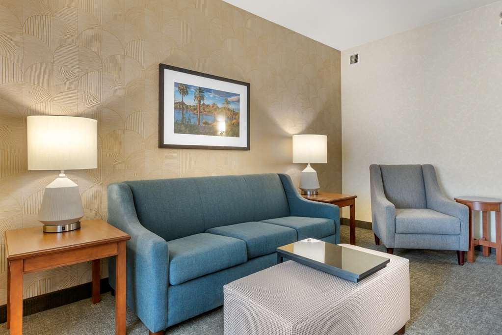 Drury Plaza Hotel Phoenix Tempe - photo 23