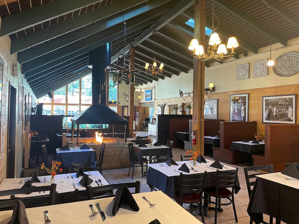 Shasta Inn - photo 13