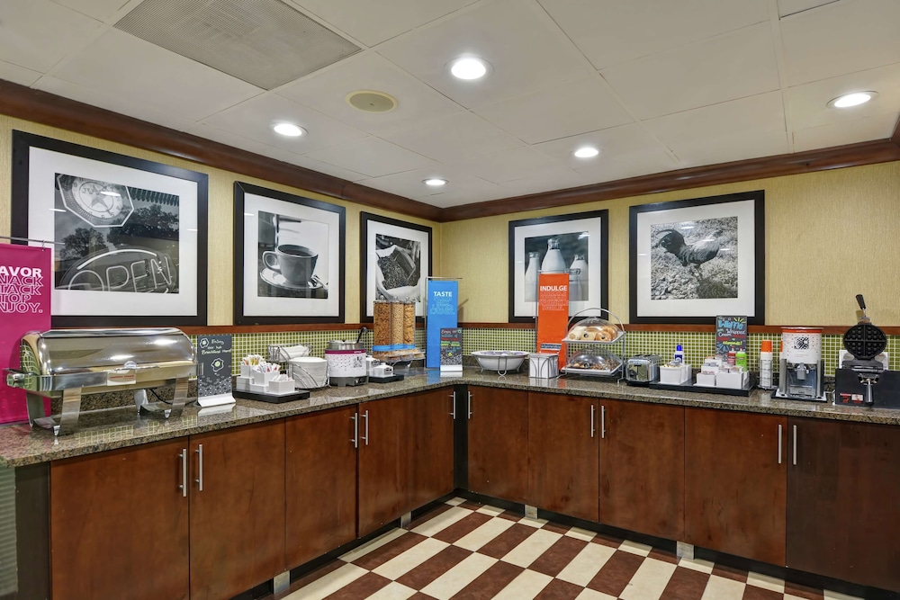 Hampton Inn Birmingham Mountain Brook - photo 21