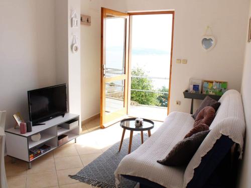 Apartments Lovro One Bedroom Apartment with Terrace and Sea View 2 — 4-Star Luxury Hotel in Dubrovnik, Croatia