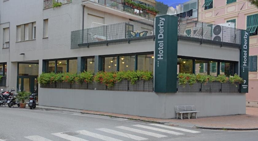 Bike & Family Hotel Derby in Finale Ligure, Italy