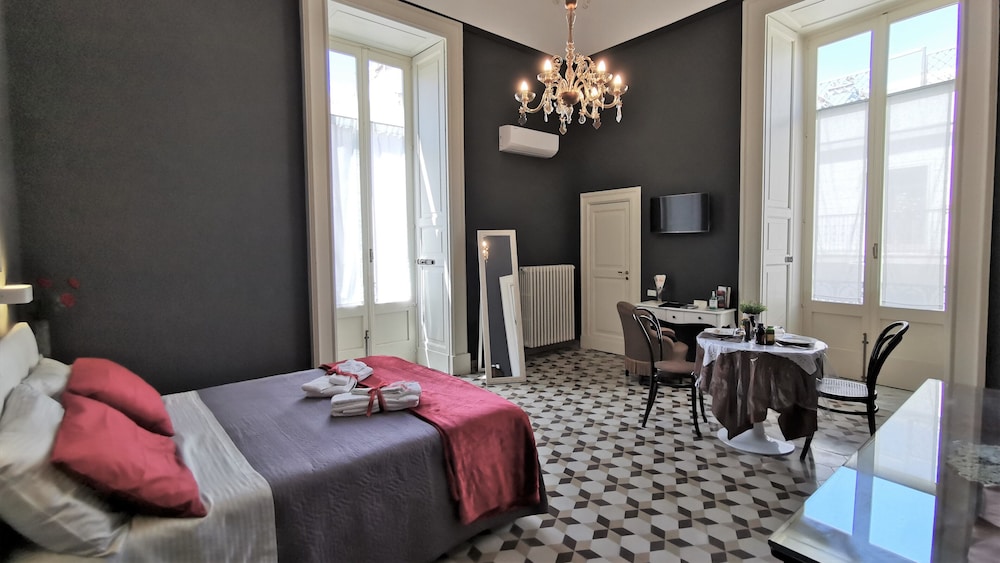 Chez Moi Lecce Charme B&B — 4-Star Luxury Hotel in Lecce, Italy