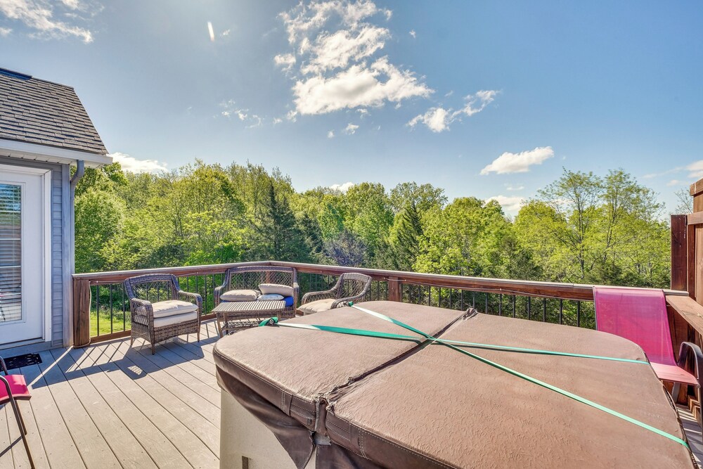 Lake view Kentucky Getaway w Resort Amenities - photo 10
