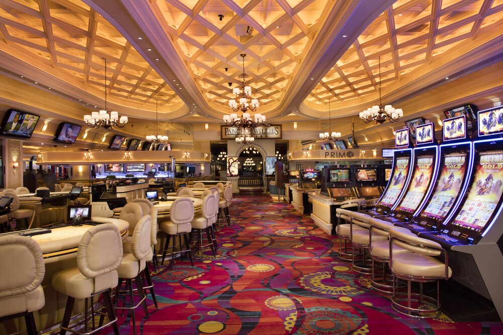 Western Village Inn & Casino by Peppermill Resorts - photo 7