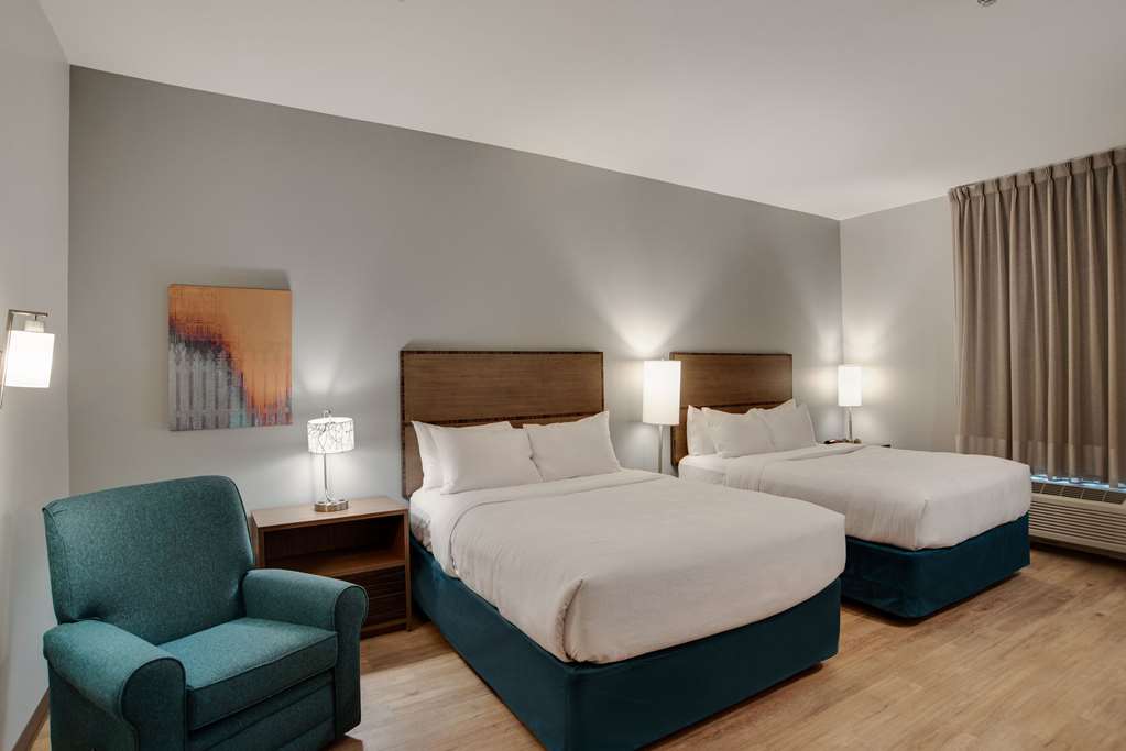MainStay Suites Carlisle Harrisburg - photo 10