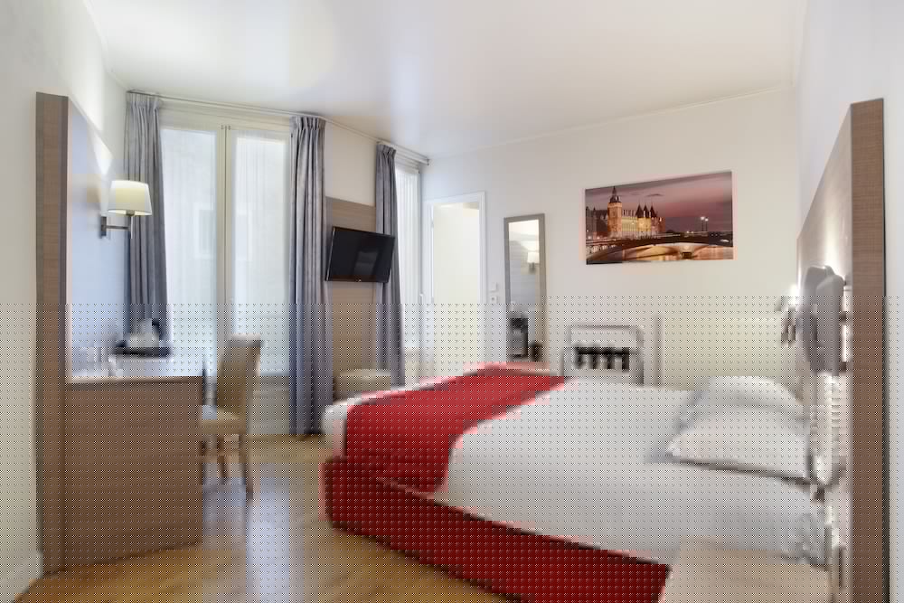 Lux Hotel Picpus - last minute hotel in Paris