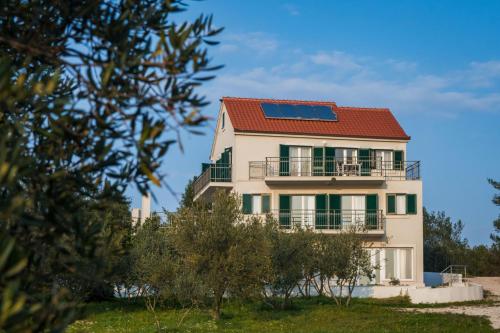 Bijaka Villas&apartments — 4-Star Luxury Hotel in Milna, Croatia