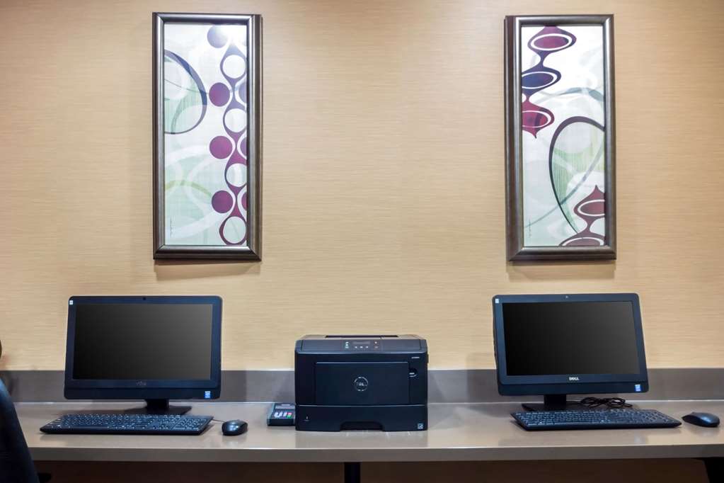 Comfort Suites at Woodbridge - photo 39