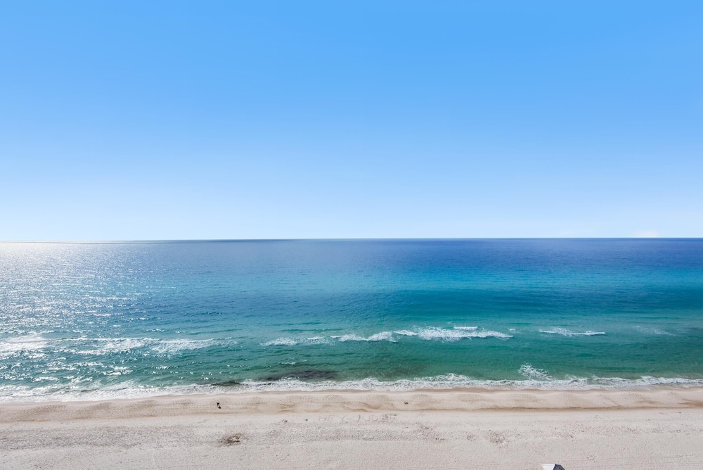 Majestic Beach Towers 2 1305 - photo 44