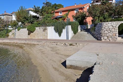 Seaside house for families with children Barbat Rab 22294 — 4-Star Luxury Hotel in Rab, Croatia