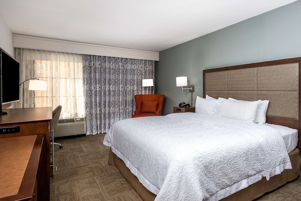 Hampton Inn & Suites Florence Center - photo 7