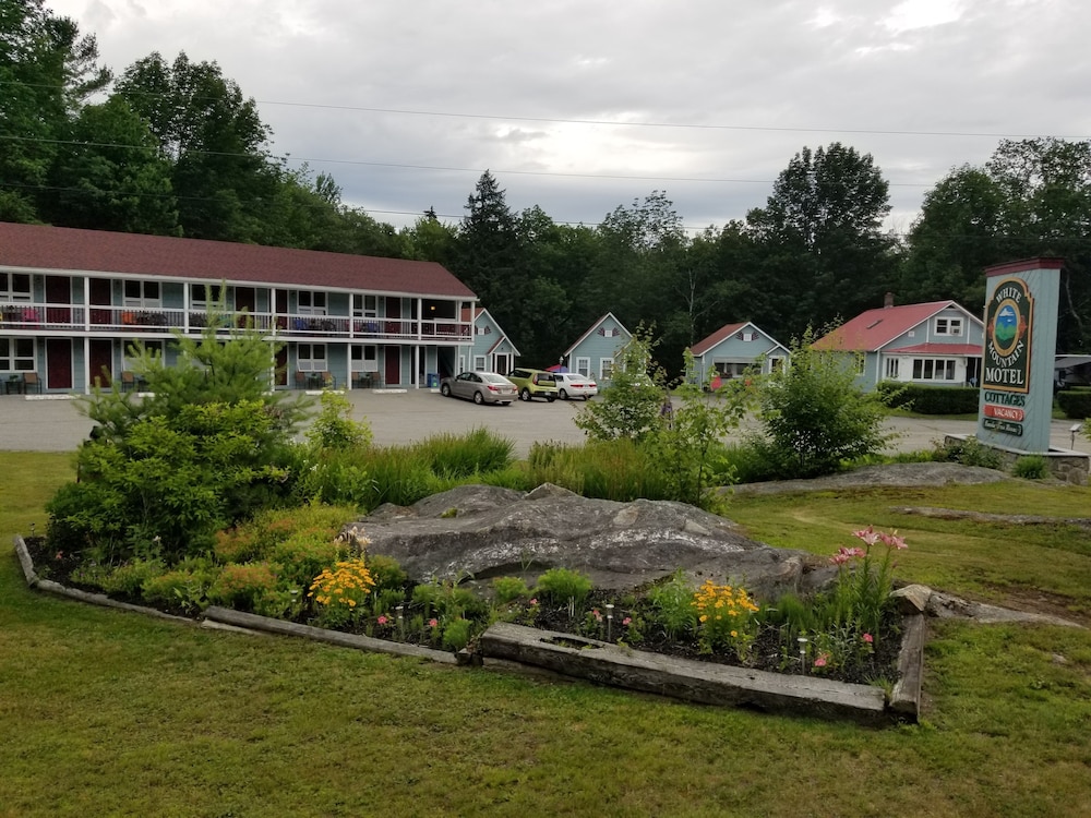 White Mountain Motel And Cottages - photo 37