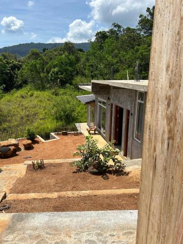 Hudakala Villa Hanthana — 4-Star Luxury Hotel in Kandy, Sri Lanka
