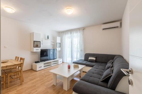 Pujanke Residence Large 3 Bedroom Apartment — 4-Star Luxury Hotel in Split, Croatia