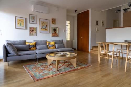Elegant 2BR with Private Garage in the Old Town — 4-Star Luxury Hotel in Kavala, Greece