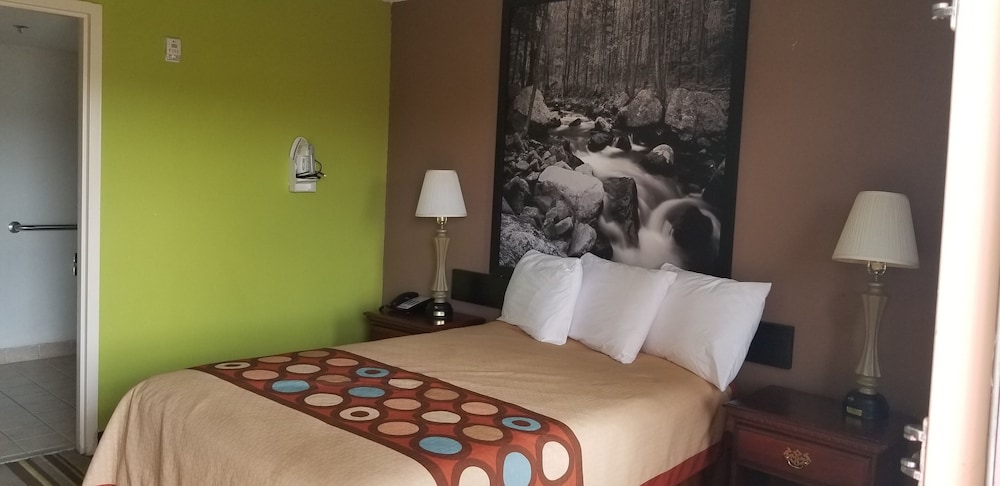 Super 8 by Wyndham Ruther Glen Kings Dominion Area - photo 6