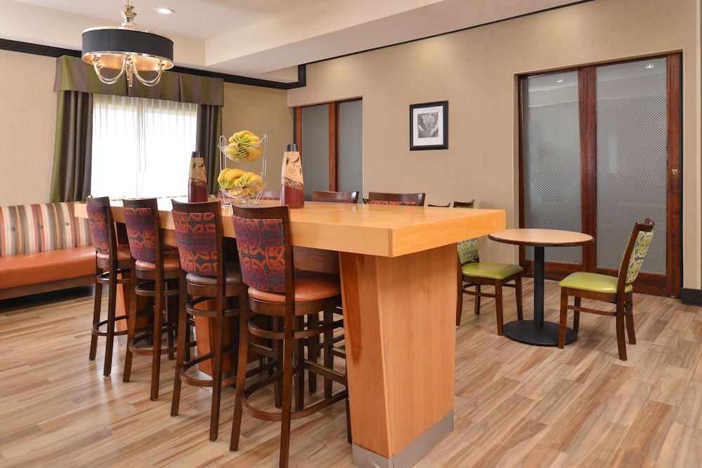 Hampton Inn Van Horn - photo 29