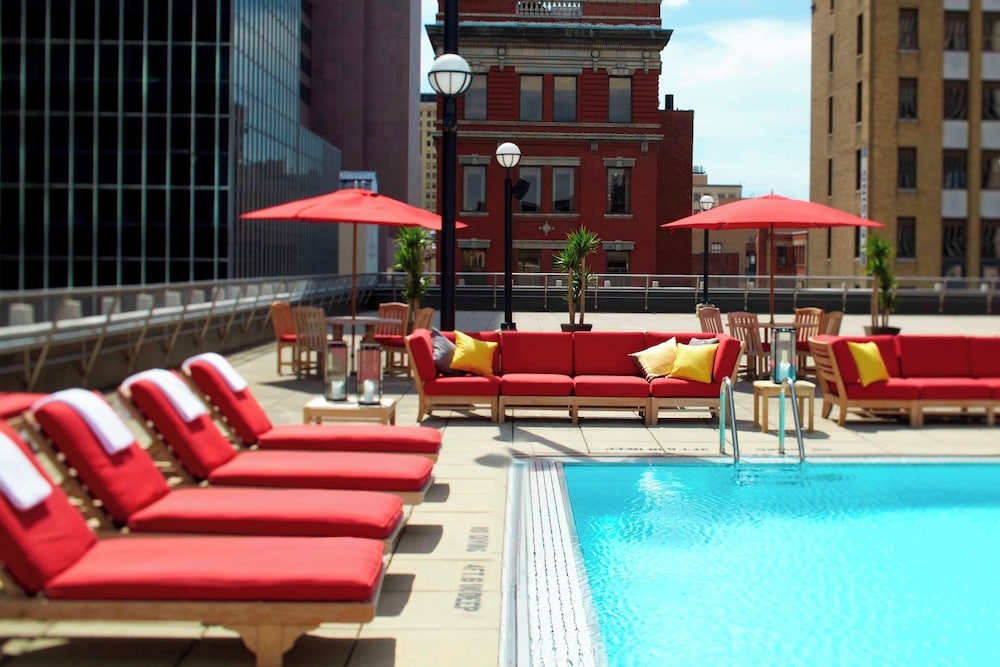 Renaissance Columbus Downtown Hotel - photo 28
