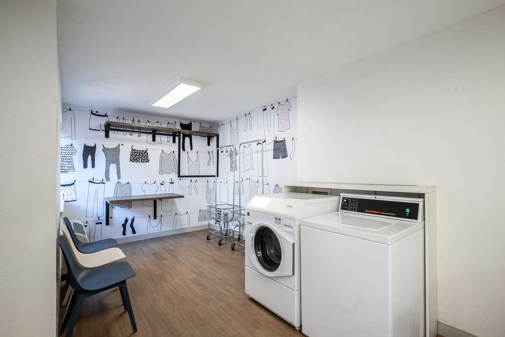 Sonesta Simply Suites Jersey City - photo 53