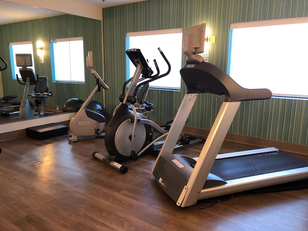 Holiday Inn Express & Suites Franklin KY by IHG - photo 44