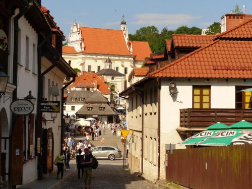Apartament 10 Poranek Pod Aniołem — 4-Star Luxury Hotel in Kazimierz Dolny, Poland