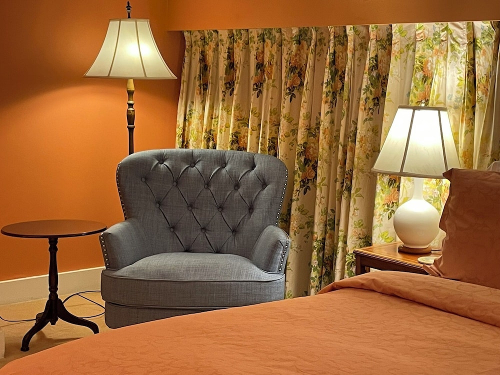 Deerhill Inn - photo 92