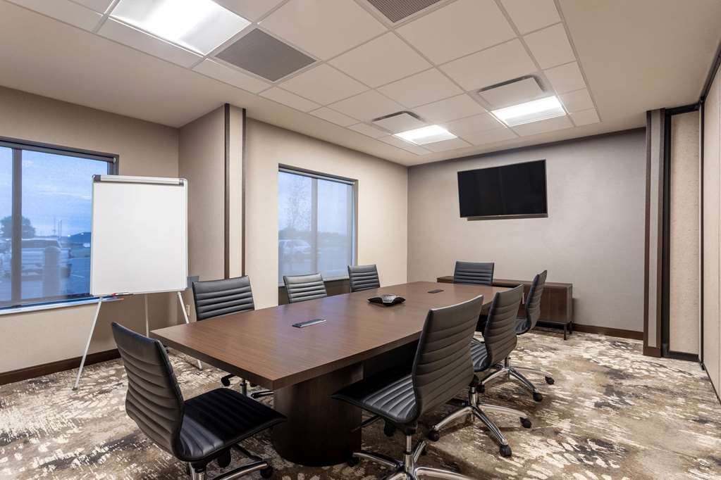 Wingate by Wyndham Angola - photo 22