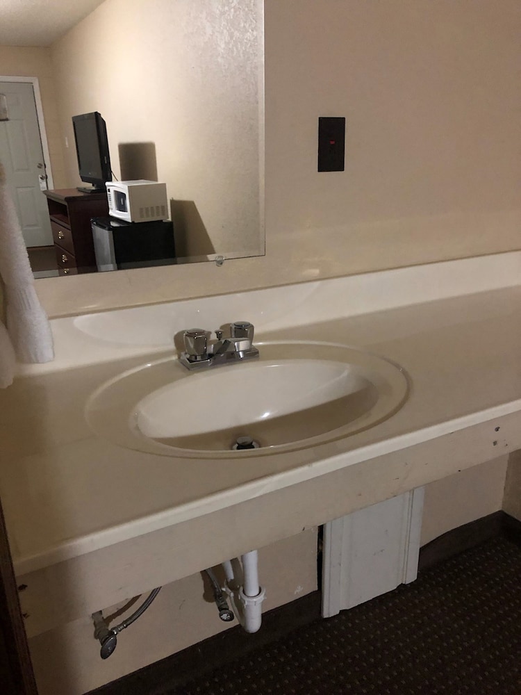 Triangle Inn Motel - photo 10