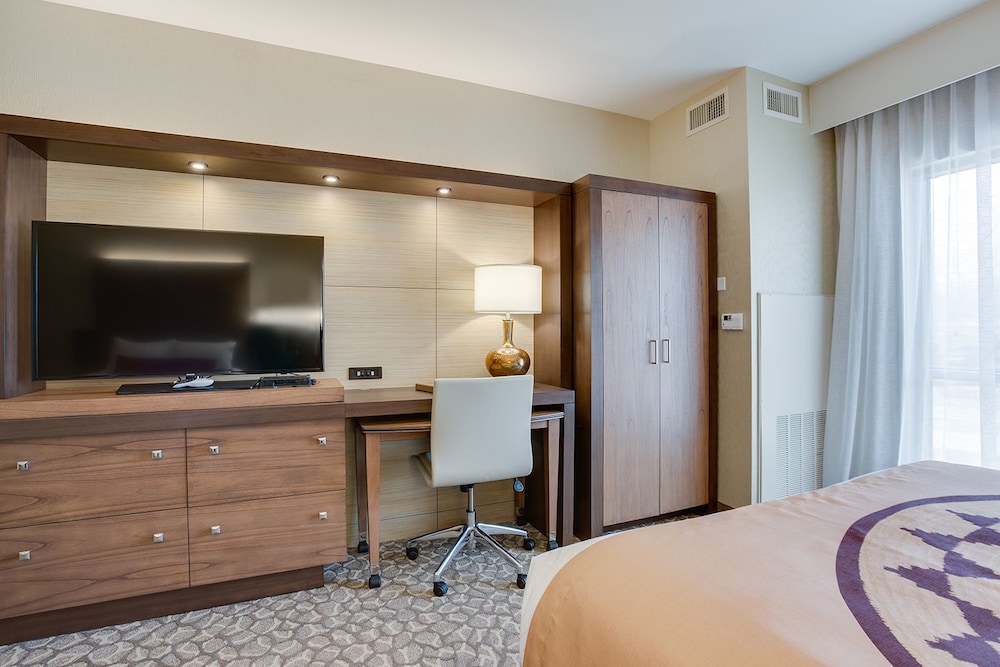 Cliff Castle Casino Hotel - photo 11