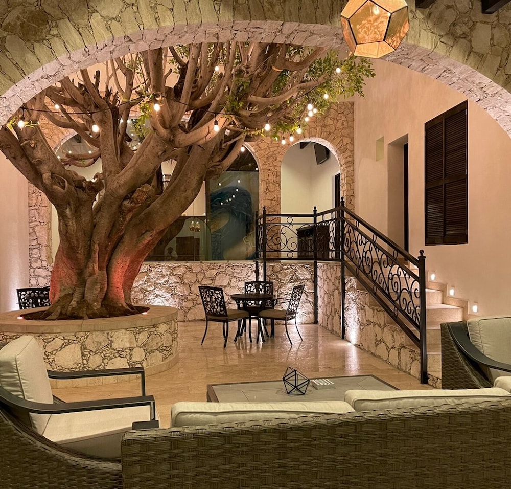 Hotel Blanquita Centro in Bernal, Mexico